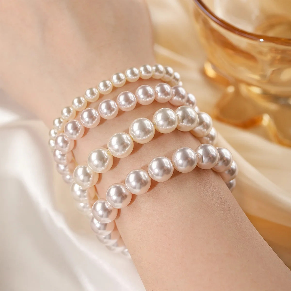 Women 10 MM 8MM 6MM Pink White Glass Pearl Bracelet Elegant Simple Mixed Order Accepted in Stock Jewelry for Female Daily Life