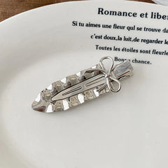 Brand New Simple Glitter Hair Clips for Girls Princess Style Fashion Trendy Chic Alligators for Women Ladies Hair Accessories