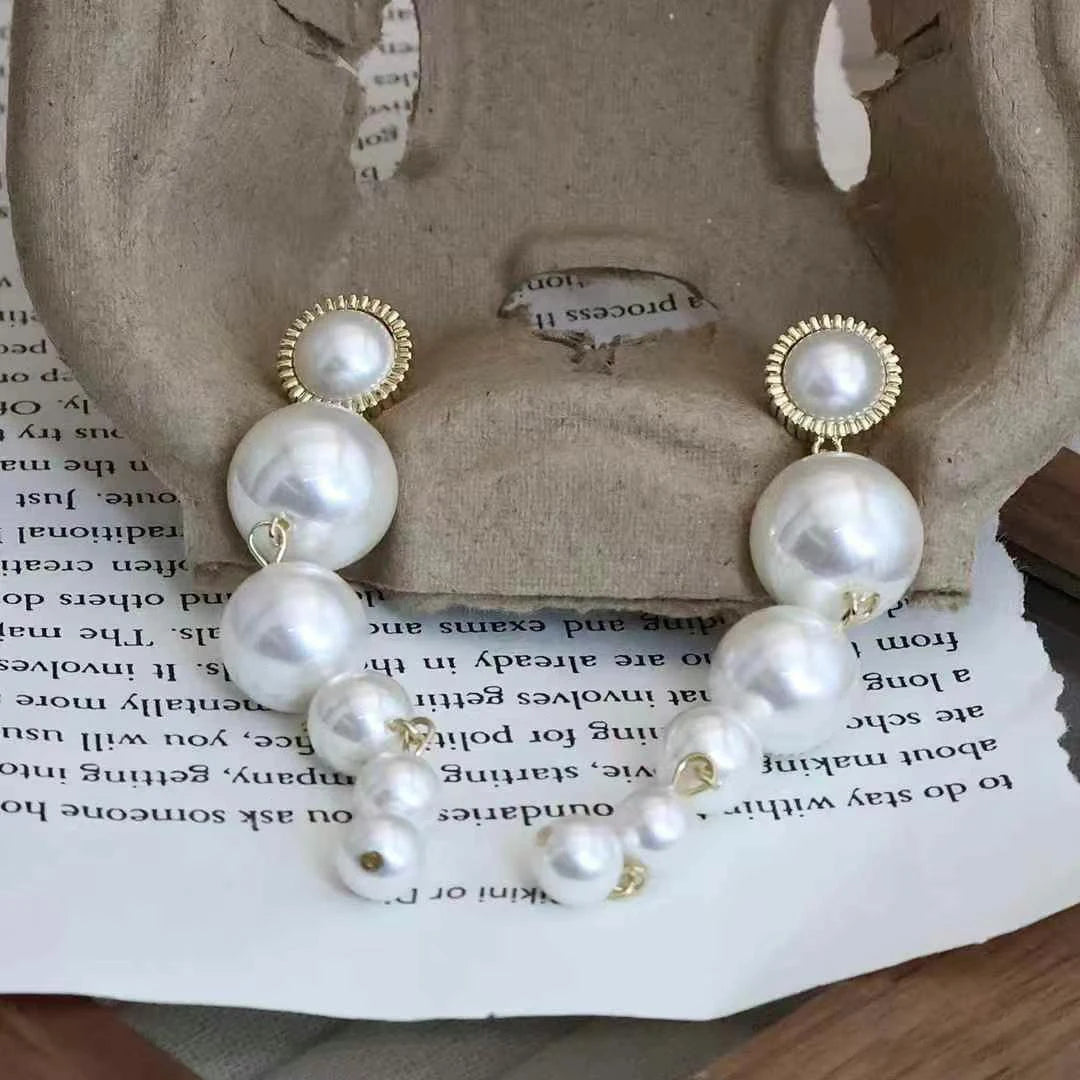 Elegant Fashion Luxury Sweet Imitation Pearl Drop Earrings for Girls Glamorous Art Deco Jewelry for Women Ladies Accessories