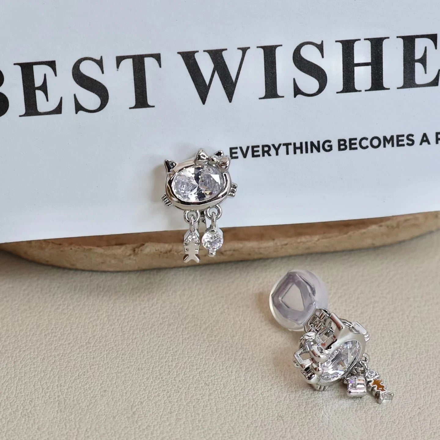 Girly Aesthetic Cat Fish Animals Element Rhinestone Small Clip-on Earring Fashion Sparking Glitter Cute Wholesale Daily Jewelry