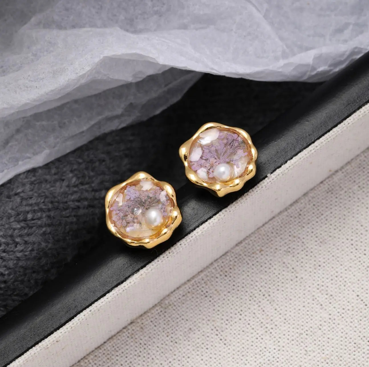Fashion Freshwater Pearl Hand-Painted Drip Glaze Flower Stud Earrings for Girls Sweet Copper 18K Gold Jewelry Wholesale Bulk