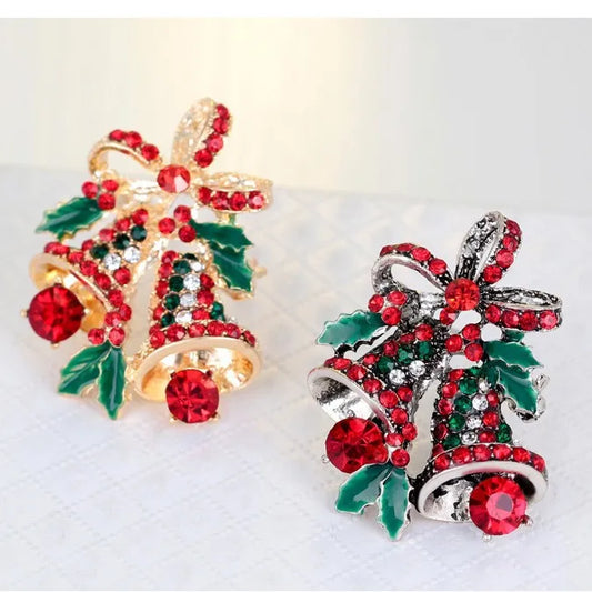 Fashion Christmas Sweet Glitter Cute Brooches for Girls Trendy Stylish Sparkle Luxury Santa Pins Jewelry for Women Accessories