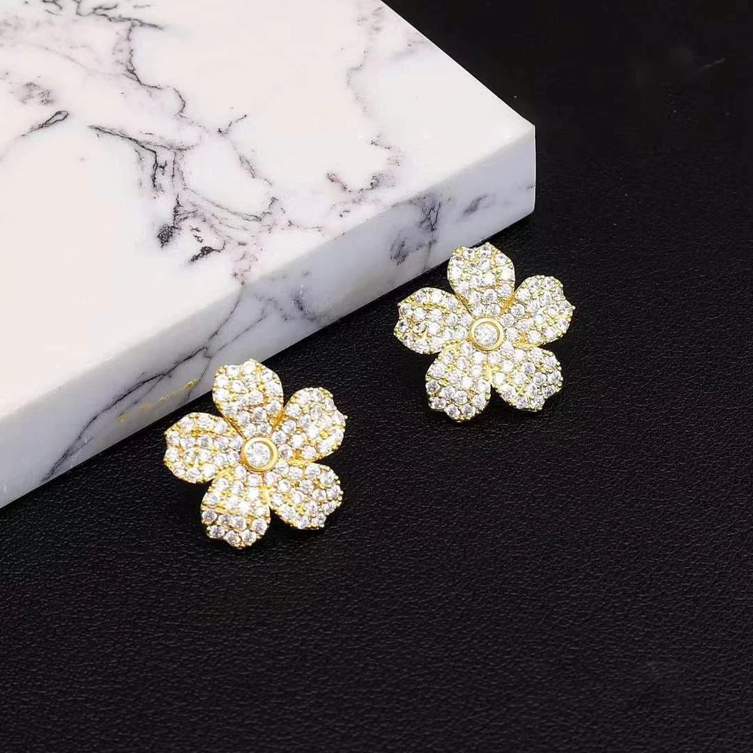 Women Flower Shape Print New Design Small Stud Earring Elegant Graceful Fashion Wholesale Lightweight Daily Jewelry Accessories