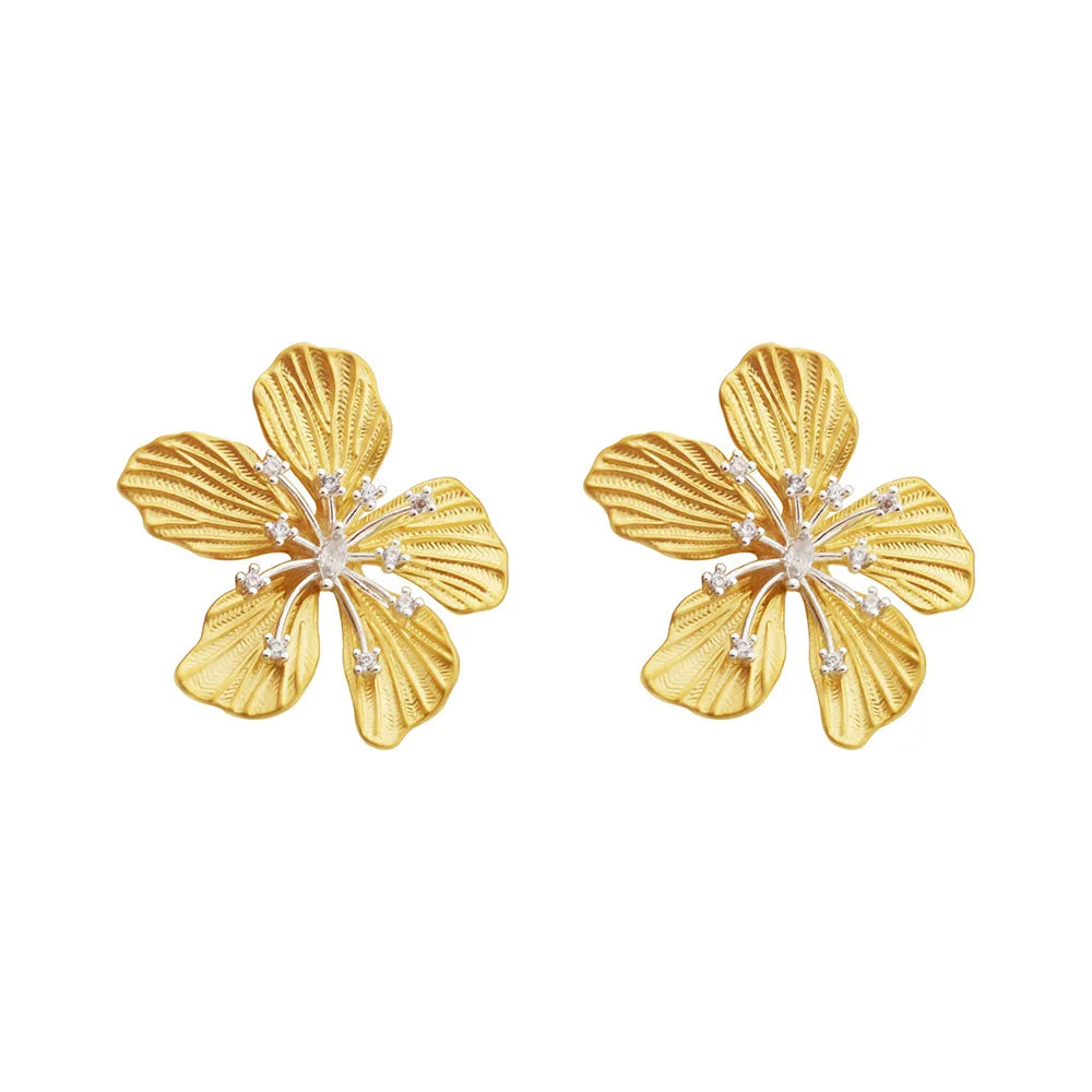 Spring and Summer Super Fairy Flower Stud Earrings with Zircon Unique Trendy Sweet Exaggerated Design Earrings Jewelry Accessory