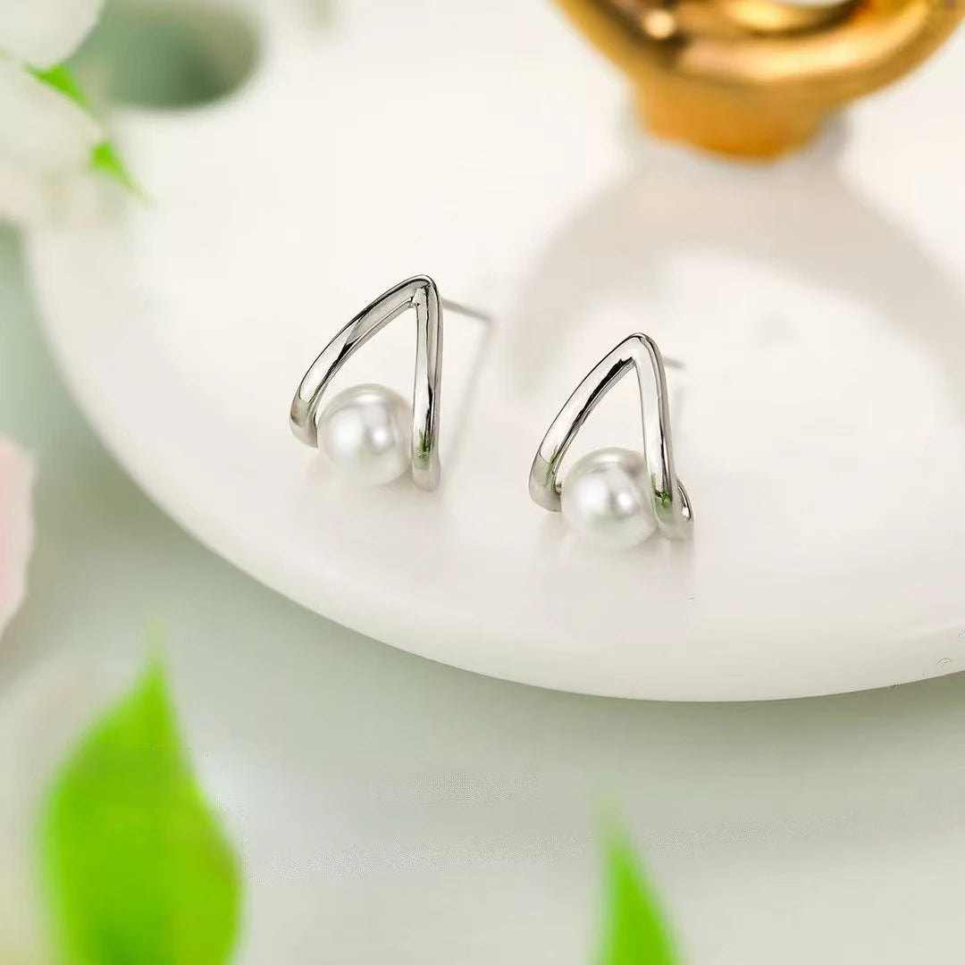 Ladies Bow Imitation Pearl Mini Stud Earring Fashion Elegant Simple High Quality Bulk Jewelry Accessories for Women Causal Daily