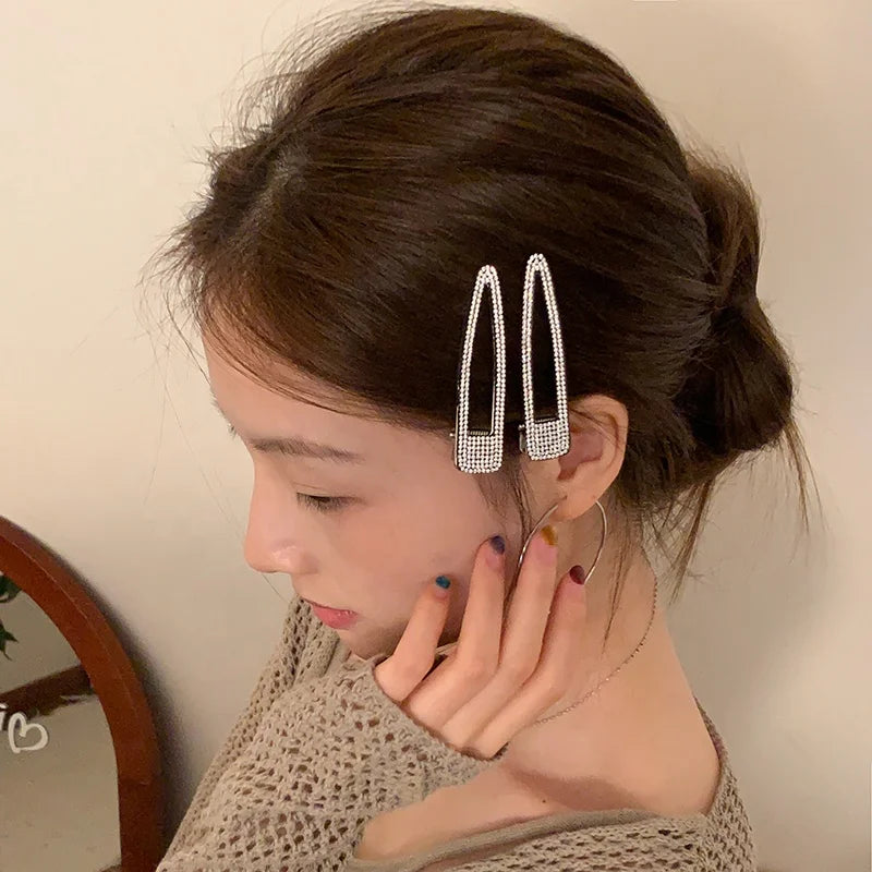 Female Hot Sale Rhinestone Small Alligator Clip Fashion Chic Sparking Glitter Customized Bulk Order in Stock Hair Clip Accessory