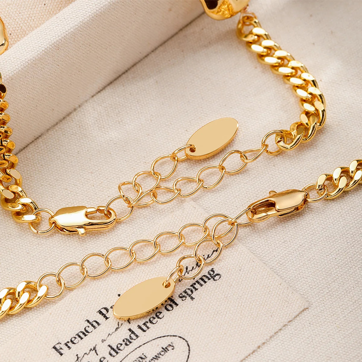 Fashion 18K Gold Plated Blue Turquoise Vintage Jewelry Sets for Girls Necklaces Bracelets for Women Ladies China Manufacturer