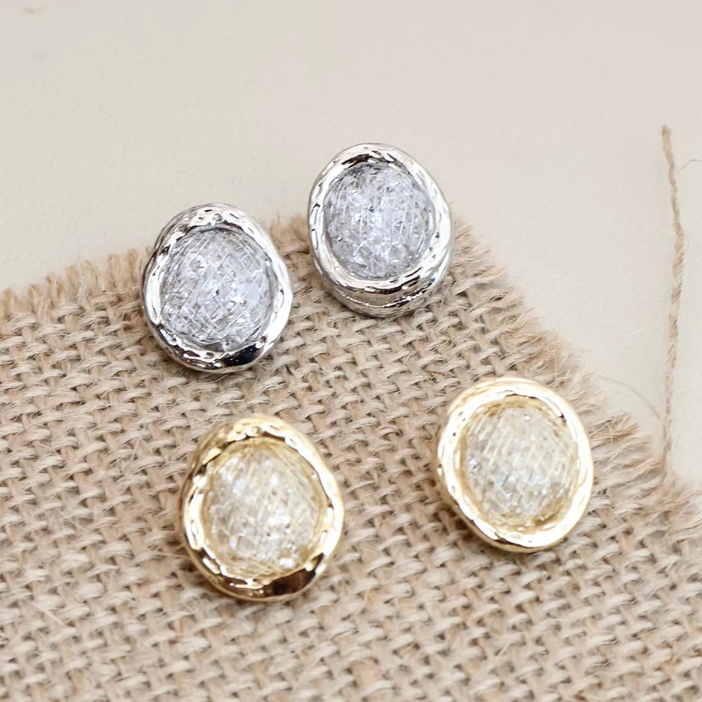 Luxury Flower Heart Shaped Stud Earrings for Girls Sweet Simple Fashion Jewelry for Women Ladies Accessories Bijuterias Chic