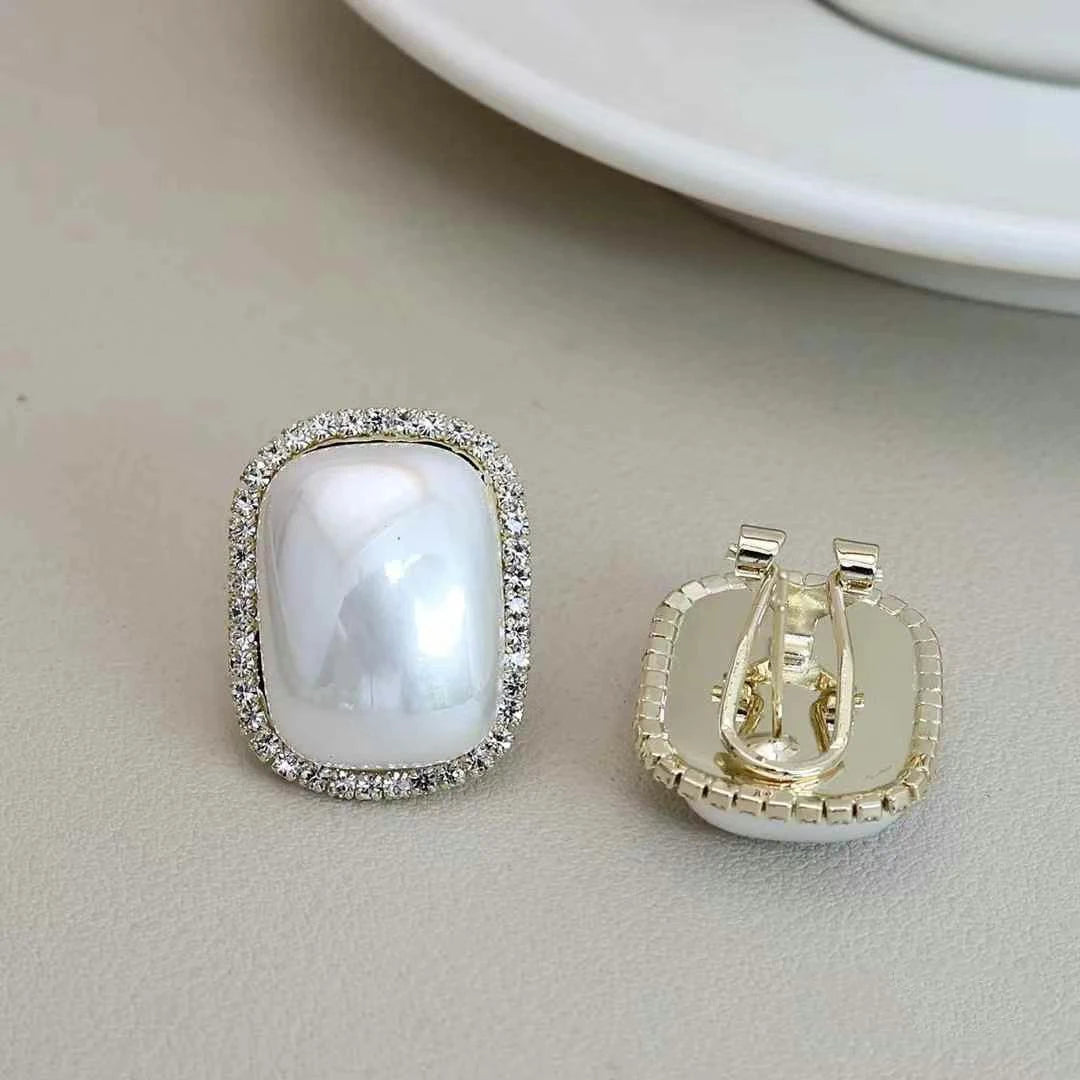 Elegant Imitation Pearl Graceful Stud Earrings for Girls Simple Glitter Luxury Jewellry for Women Ladies Accessories Art Deco