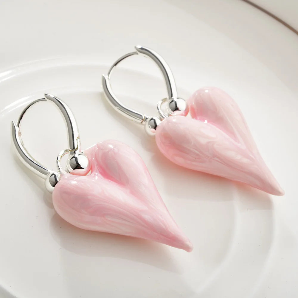 Elegant Enamel Heart Drop Earrings Women Pastel Blue Pink White Earrings Cute Lightweight Fashion Jewelry for Gift Wholesale
