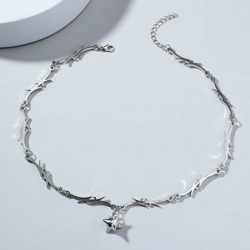 Fashion Hip Hop Thunder Spicy Punk Necklaces for Girls Trendy Stylish Charms Jewelry for Women Ladies Accessories Wholesale