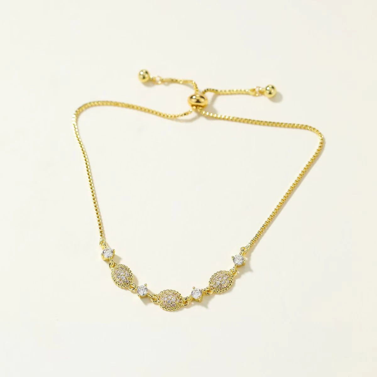 Fashion Simple Classic Minimalistic Necklaces for Girls Elegant Sweet Glamorous Jewelry for Women Ladies Accessories Wholesale