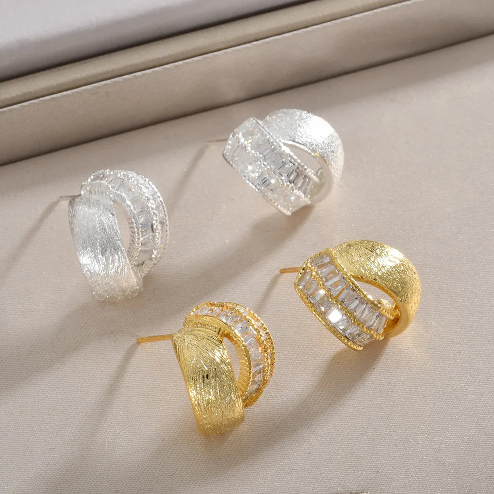 Zirconia Half-circle Interlocking Copper Brushed Ear Studs Fashionable Elegant Versatile Light Luxury Earrings Women Unisex