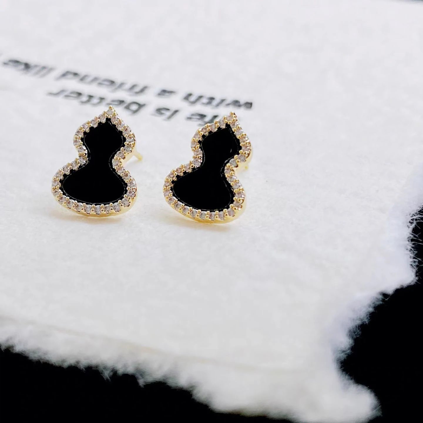 Women High Quality Gourd Shape Mini Small Stud Earring Fashion Cute Chic Customized Wholesale Jewelry Accessories for Causal Use