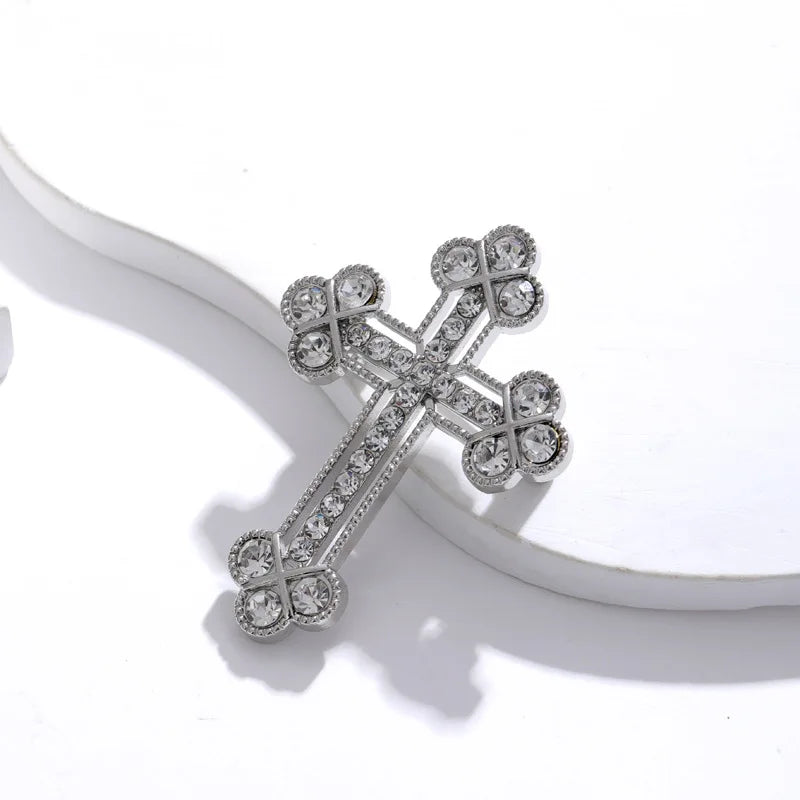 Fashion Glitter Gothic Sparkle Cross Trendy Brooches for Girls Glamorous Charms Pins Jewelry for Women Ladies Accessories Chic