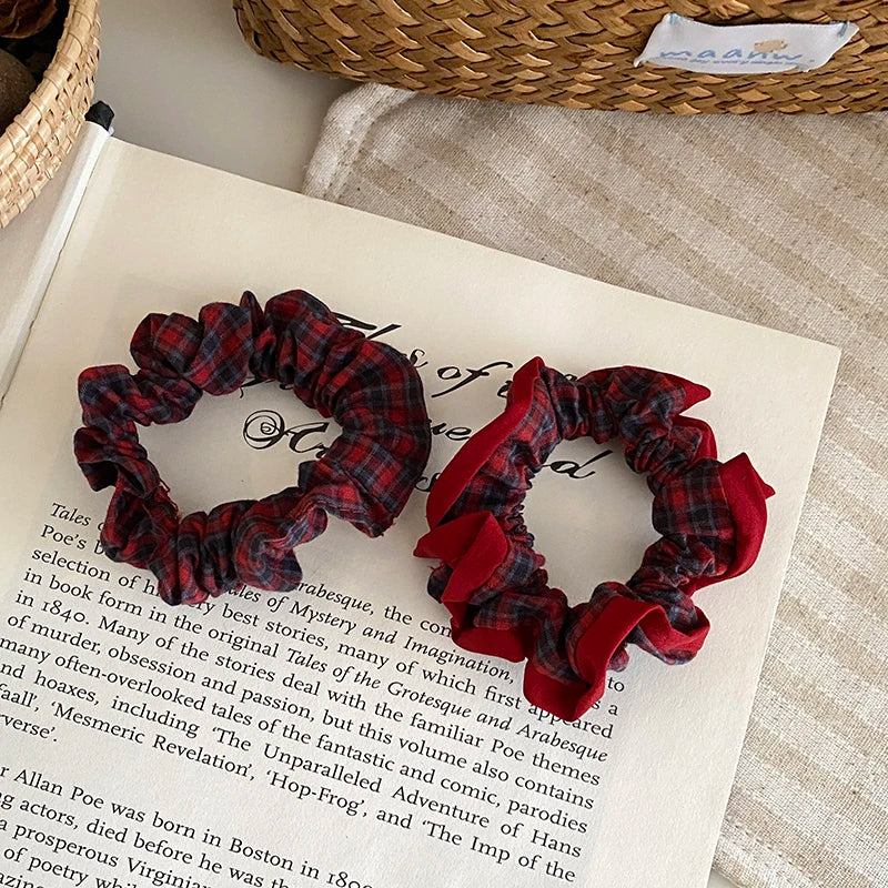 Sweet Fashion Trendy High Elastic Scrunchies for Girls Cute Lustrous Hair Ties for Women Ladies Hair Accessories in Stock