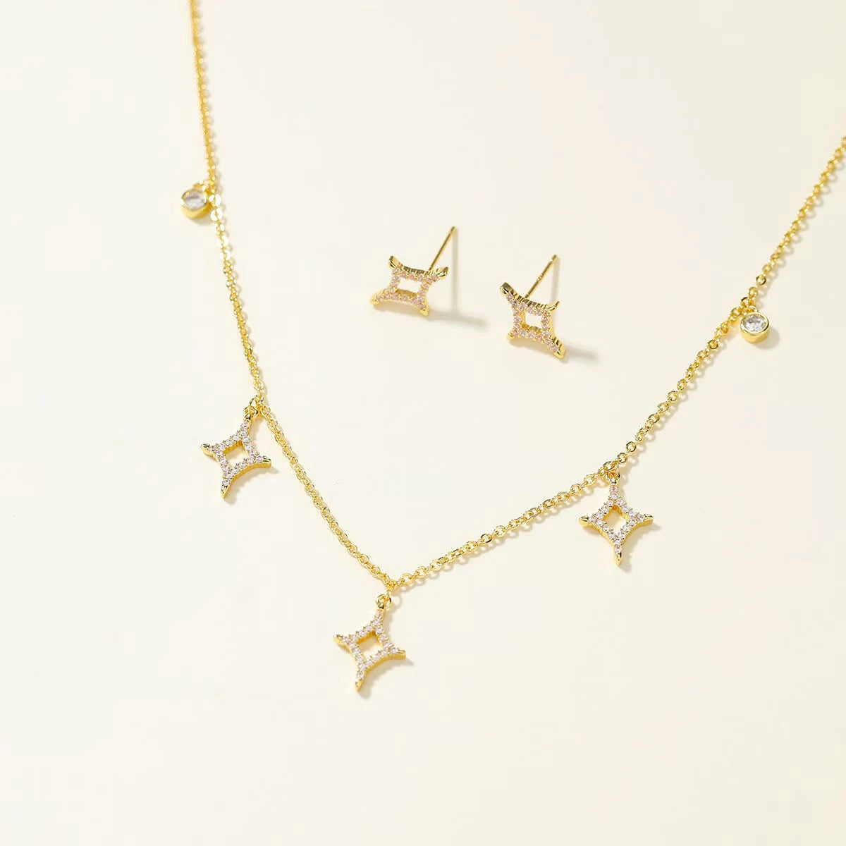 Stylish Trendy Elegant Luxury Necklaces for Girls Cute Charms Stud Earrings Jewelry Sets for Women Ladies Accessories Chic