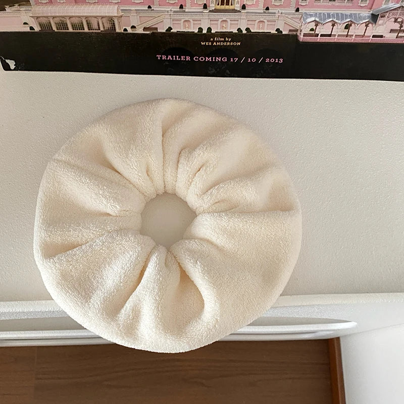 Fashion Solid Color Durable Large Scrunhchies for Girls Sweet Cute Hair Ties for Women Ladies Hair Accessories in Stock Chic