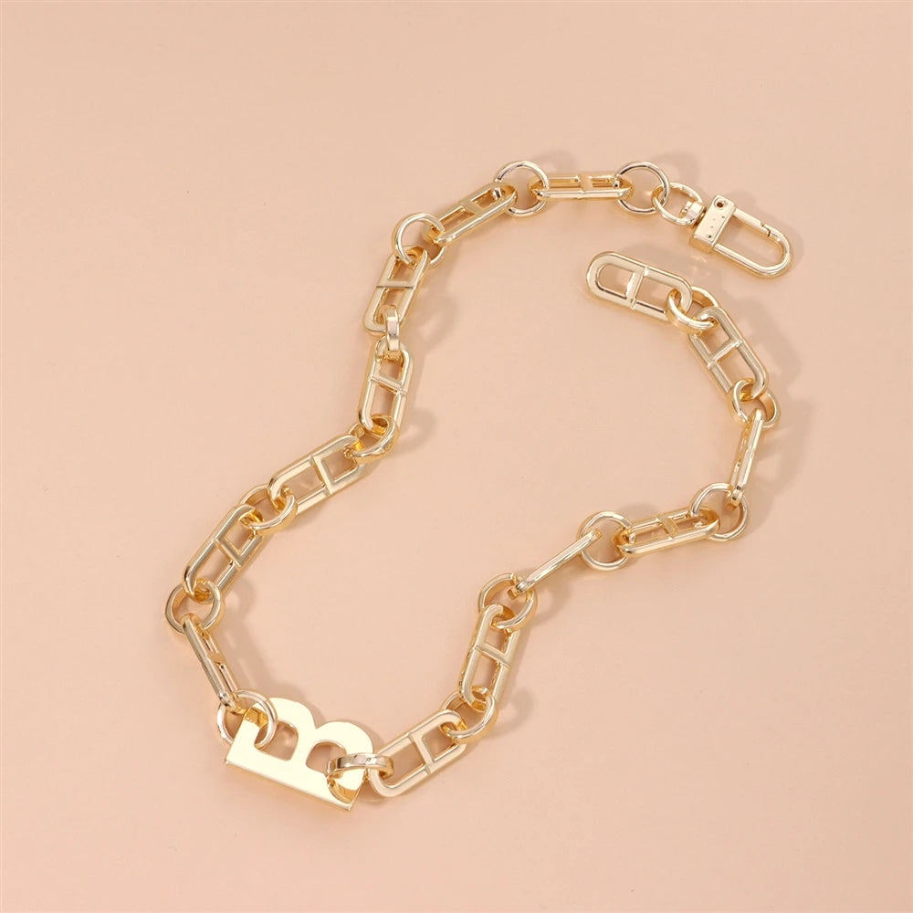 Fashion Simple Punk Minimalistic Letter Necklaces for Girls Cool Spicy Glamorous Charms Jewelry for Women Ladies Accessories
