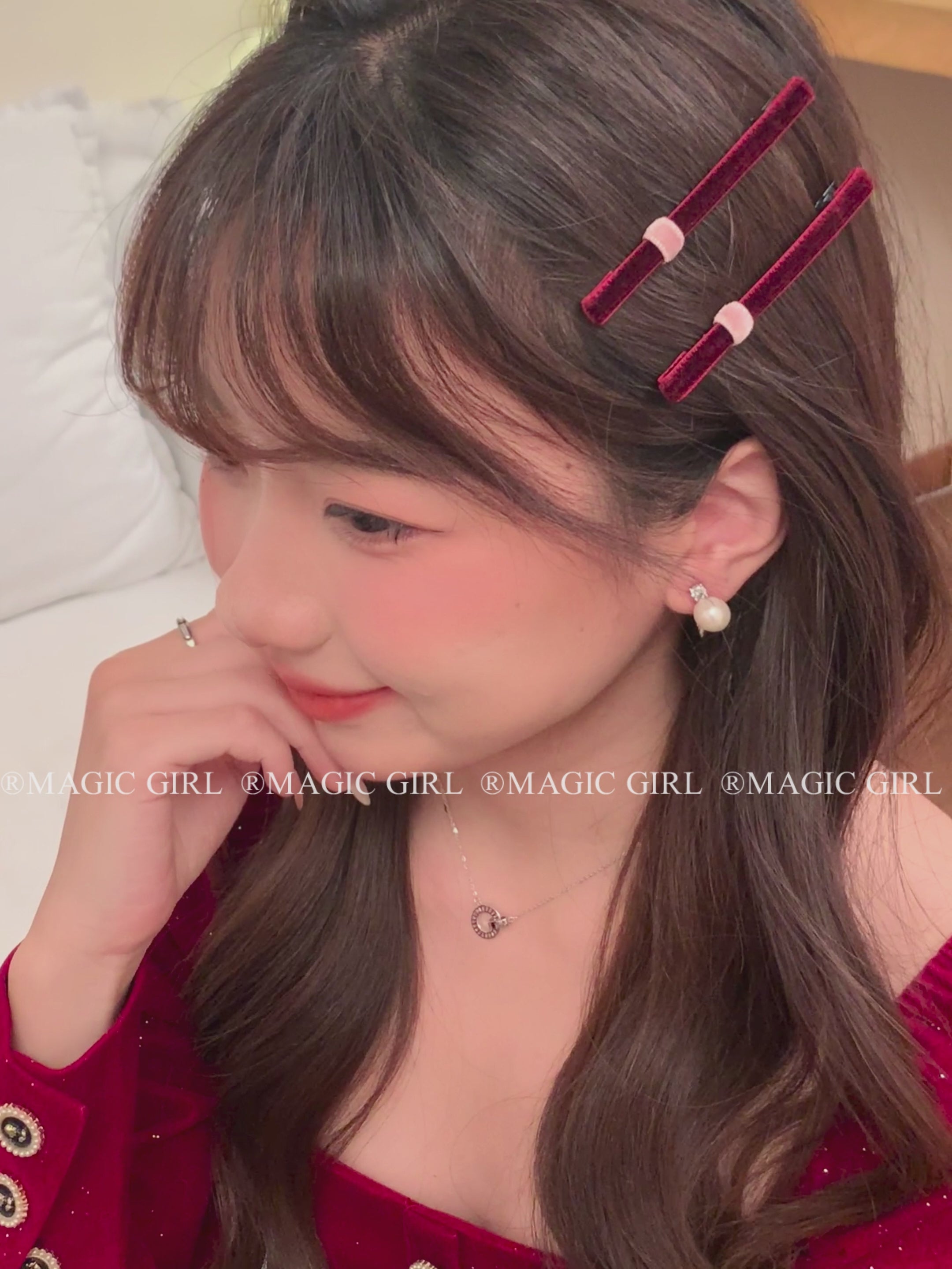 Solid Color Velvet Elegant Hair Clips for Girls Fashion Graceful Chic Alligator for Women Ladies Hair Accessories in Stock