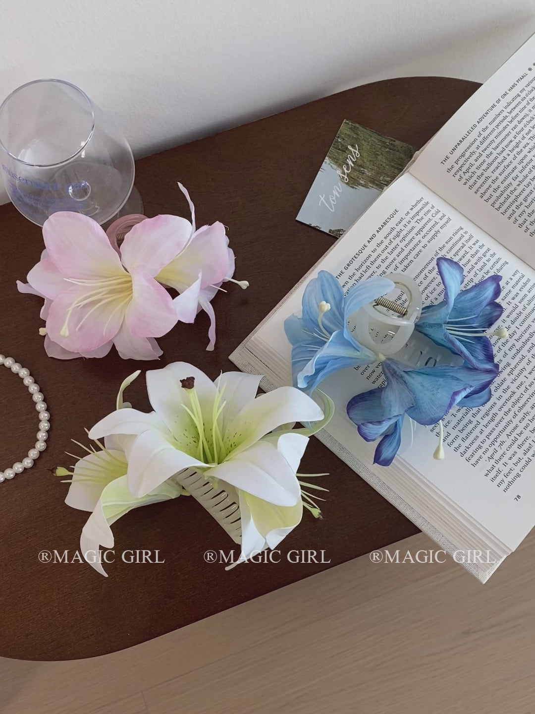 Elegant Large Lily Flower Hair Claw Clips for Women and Girls Fashionable Exaggerated Hair Accessories Cute Daily Accessory