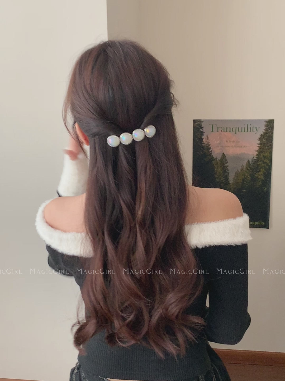 Women's Elegant Lightweight Alloy Rhinestone Hairpins Clamps Hot Sale White Beads Barrette Clips for Parties-Fashion Wholesale