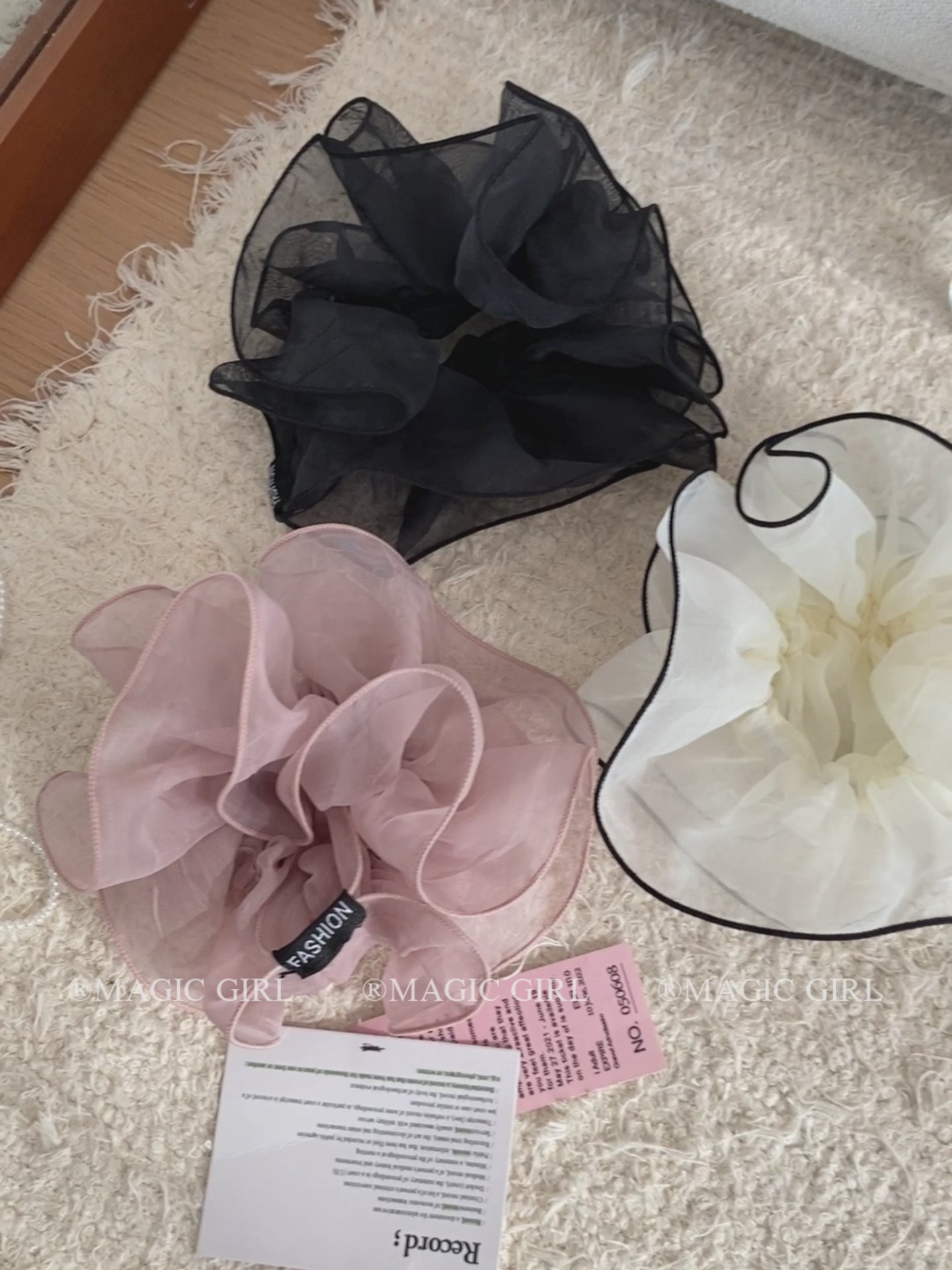 Fashion Beauty New Design Hair Ties Lightweight Elegant Minimalistic Scrunchy for Women for Daily Office Use Hair Accessories