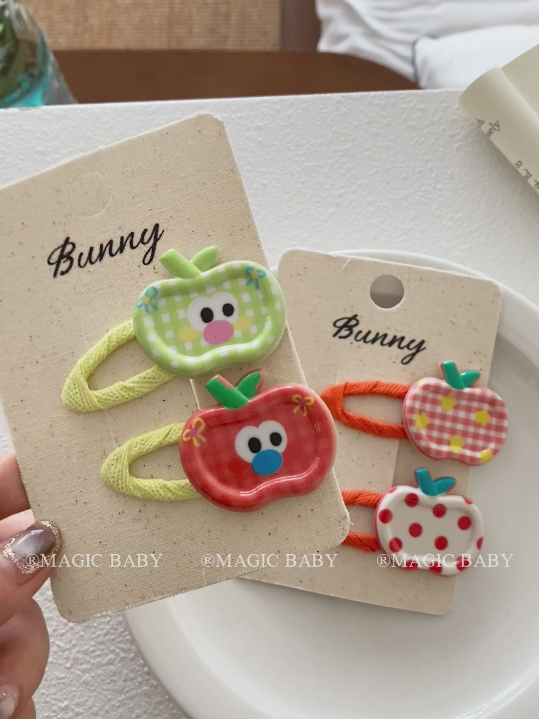 Fashion Sweet Cute Apple Fruits Plaid Hair Clips for Baby Girls Stylish Kawaii Snap Clips for Kids Children Hair Accessories