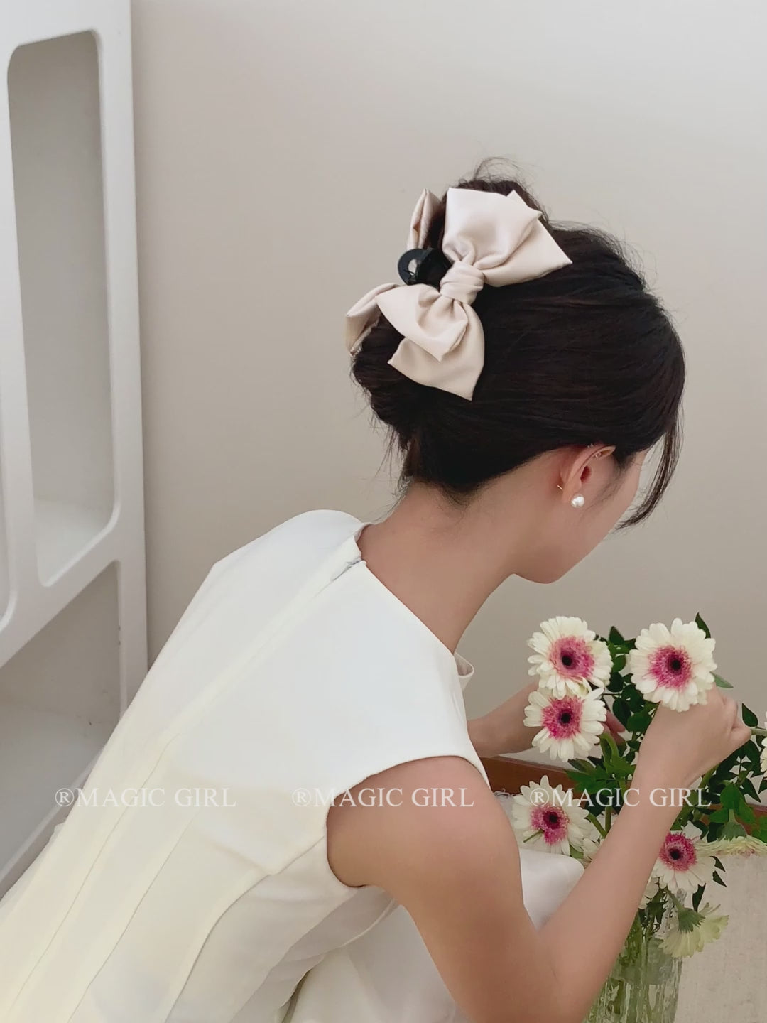 French Style Solid Color Bowknot Hair Claw Clips for Girls Elegant Chic Graceful Haarspange for Women Ladies Hair Accessories