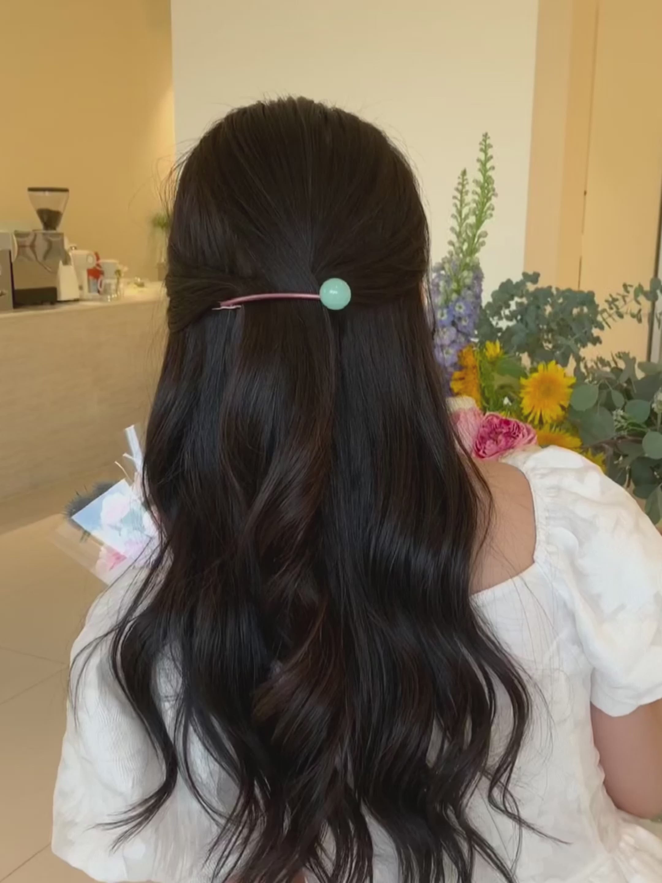 Sweet Cute Fashion Ball Candy Color Hair Clips for Girls Elegant Trendy Bobby Pins for Women Ladies Hair Accessories Stylish