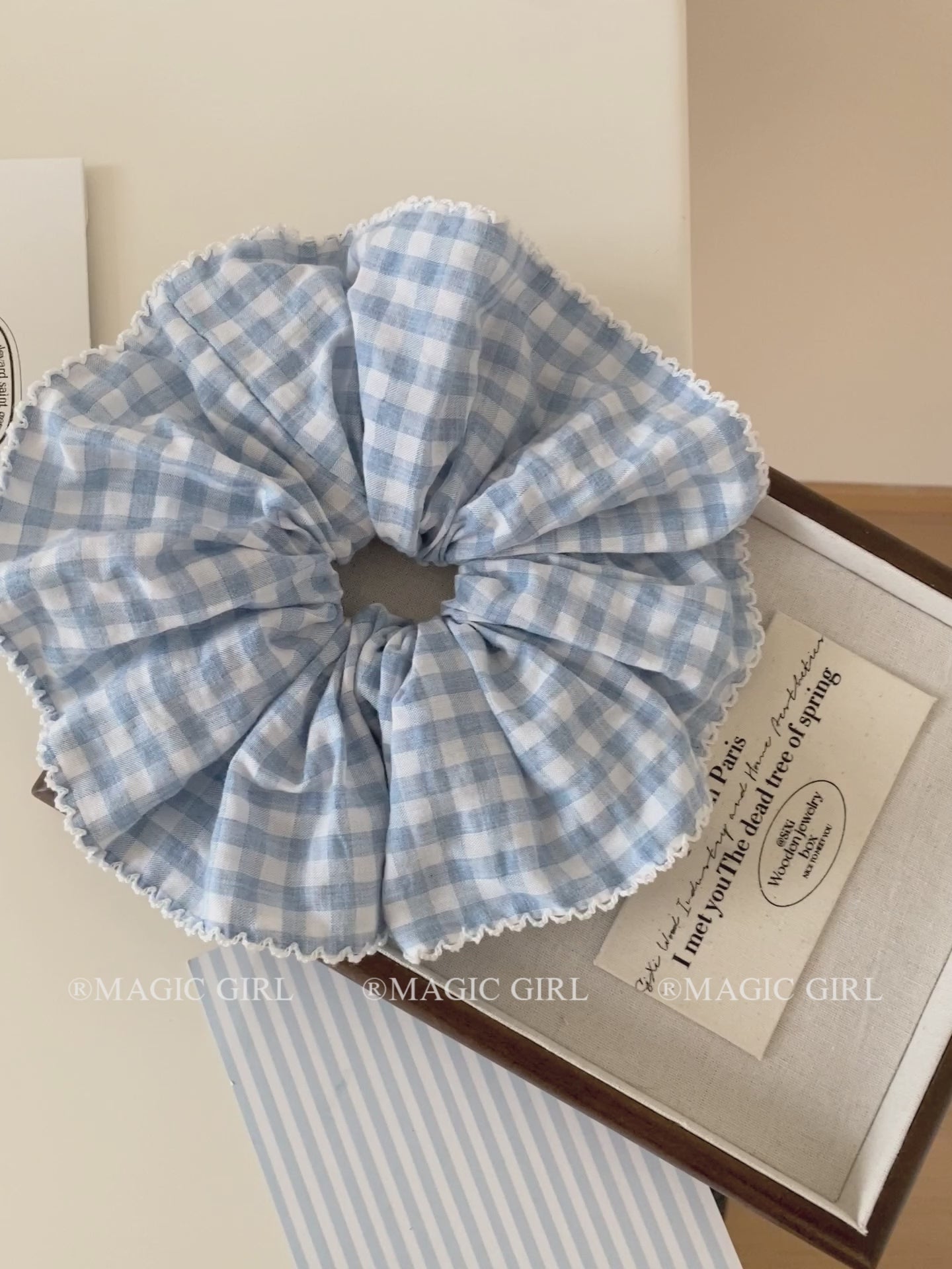 Hot Sale Blue Plaid Sweet Scrunchies for Girls Elegant Graceful Fashion Hair Ties in Stock for Women Ladies Hair Accessories