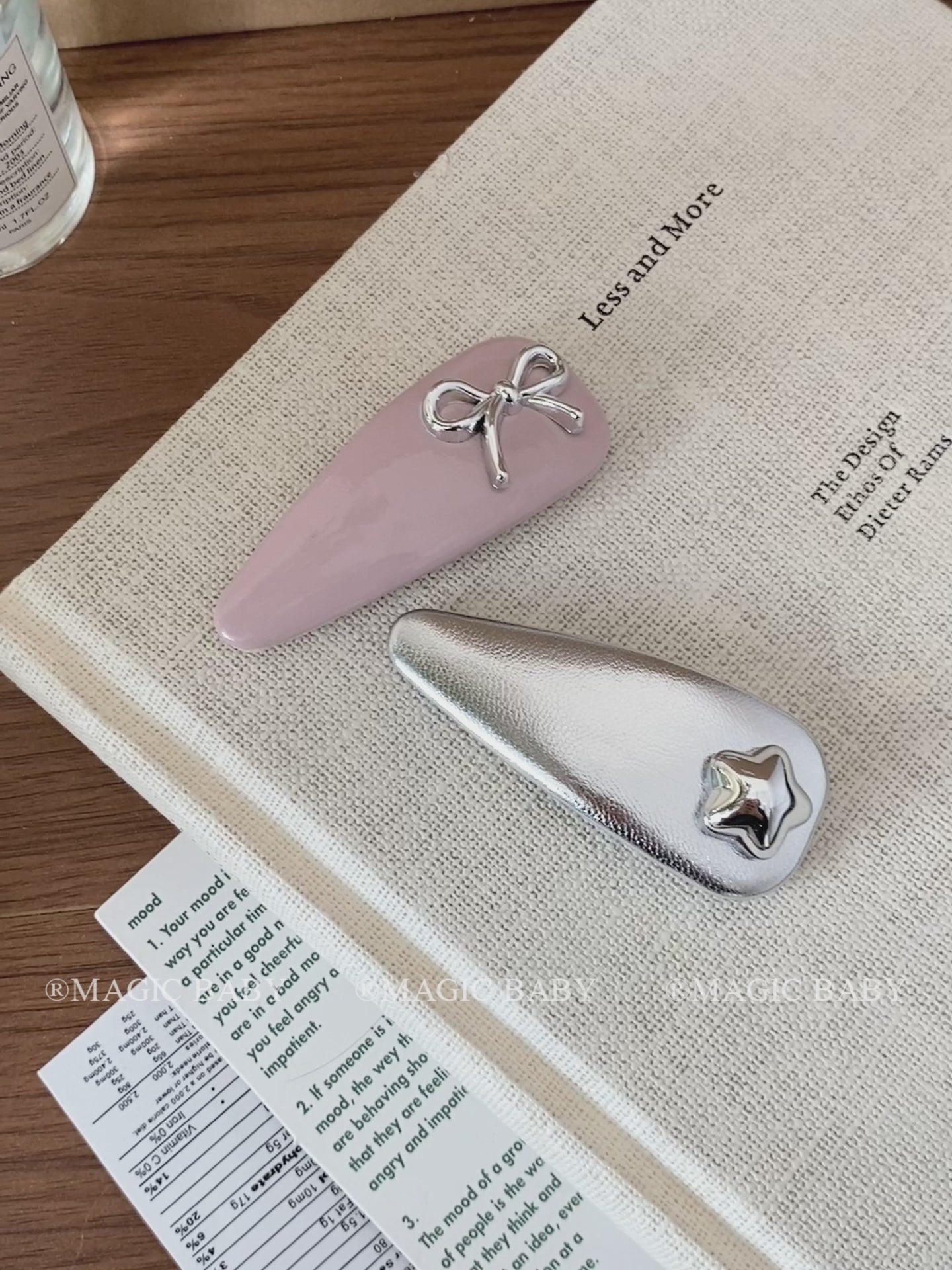 Solid Color Chic Snap Hair Clips for Baby Girls Cute Bowknot Star Design Alloy Carton Fashionable Child Hair Accessories