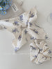 Hot Sale White Flower Medium Scrunchies Trendy Graceful Customized Wholesale in Stock Hair Ties Accessories for Women Daily Use
