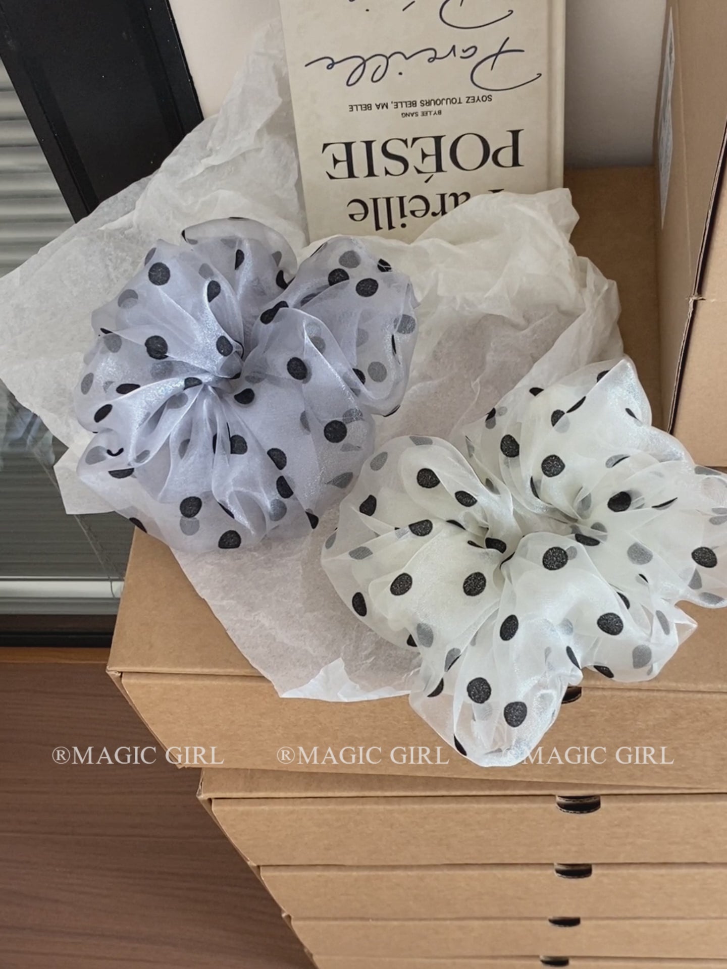 Hot Sale Women French Vintage Dots Chic Hair Ties Graceful Handmade Large in Stock Scrunchies for Ladies Office Use Accessories