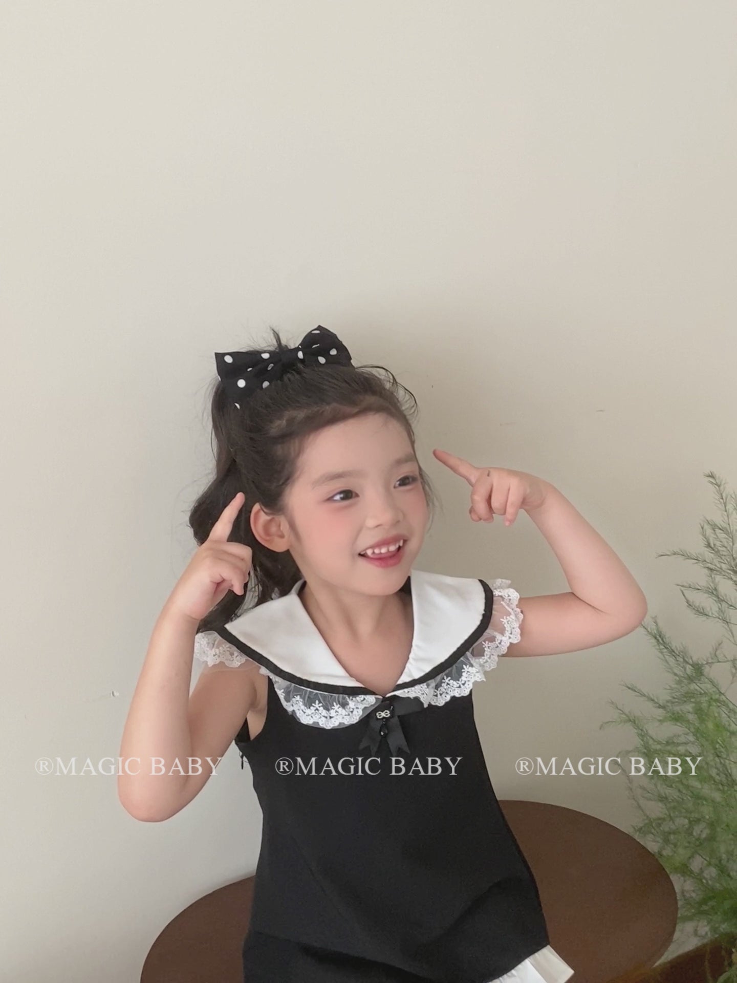 Girls Black Large Dots Bowknot Barrette Clips Elegant Fashion Wholesale in Stock Hairpins Accessories for Kids Daily School Use