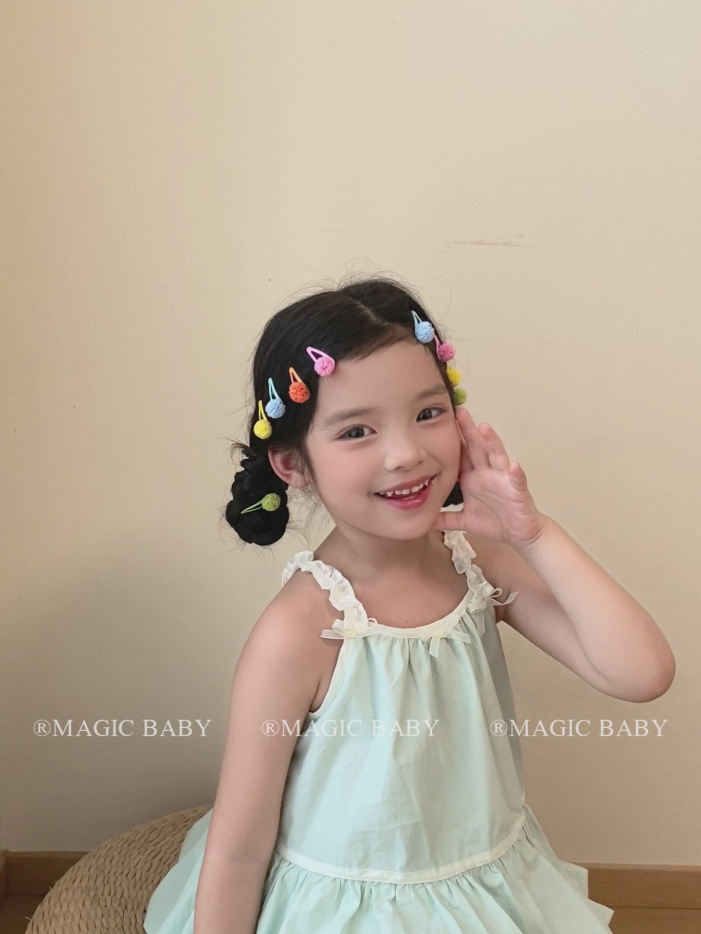 Mini Cute Kawaii Ball Hair Clips for Baby Girls Simple Snap Hair Accessories Solid Candy Color Sweet Style Alloy Fabric