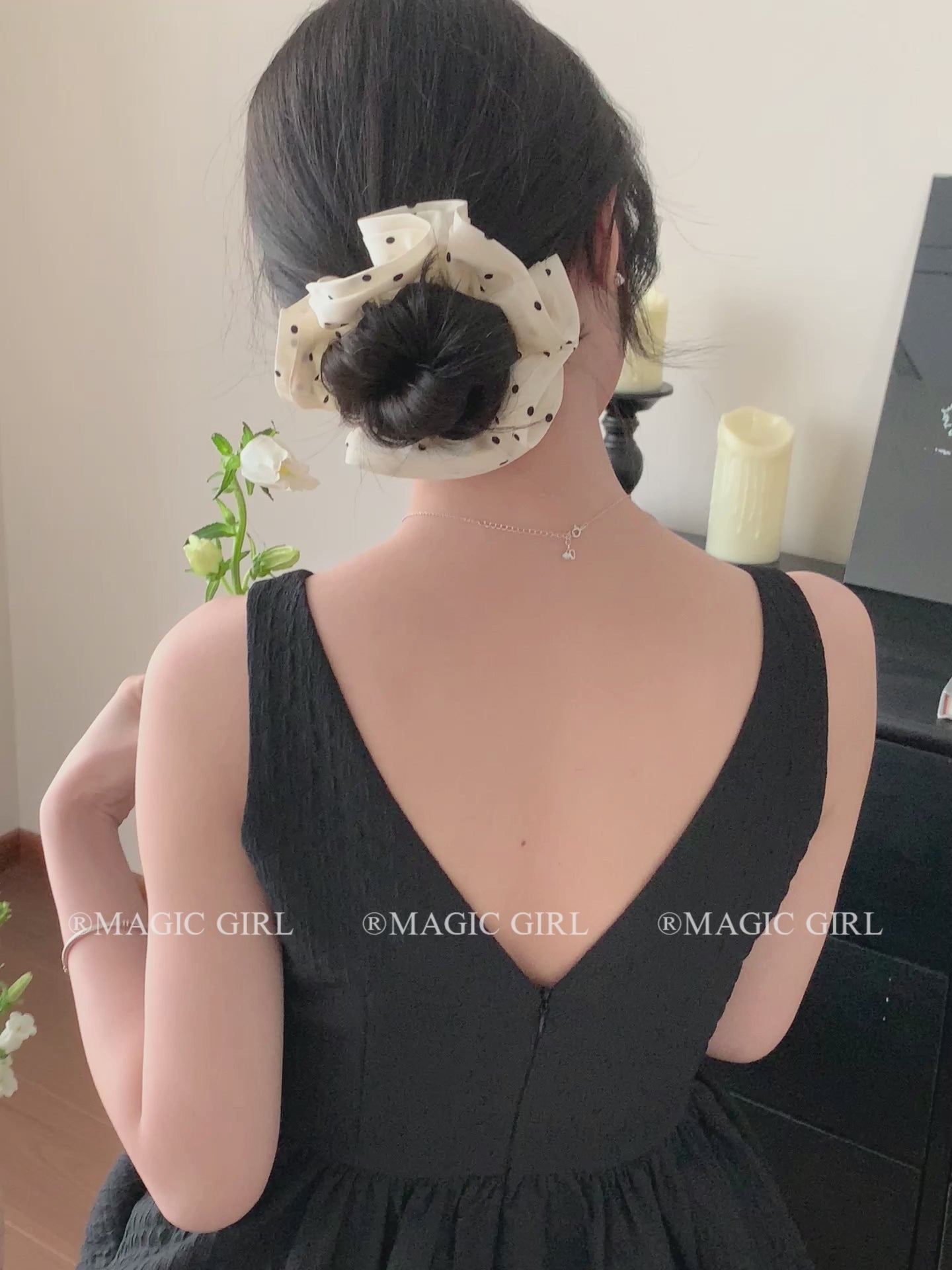 Elegant Vintage Scrunchies Girls Chic Hair Ties Solid Color Dot Accessory for Women Fashionable Chic Hair Accessories