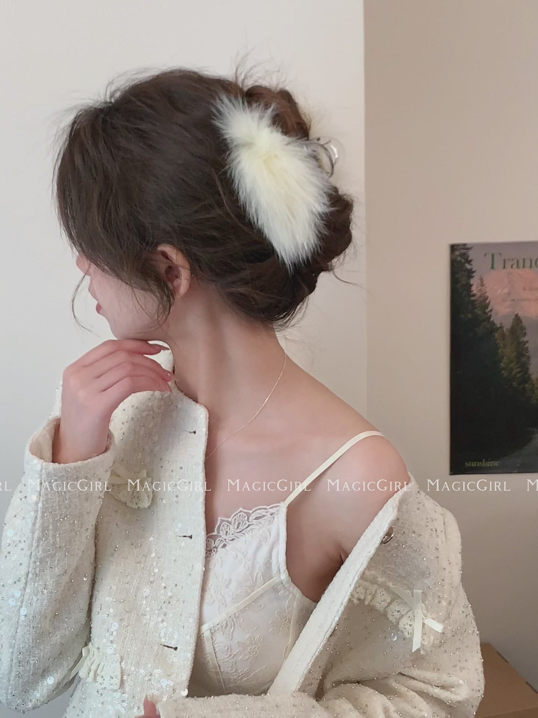 Women Hot Sale Downy Solid Color Large Hair Claw Clips Trendy Elegant Lightweight in Stock Hairpins Accessories for Female Daily