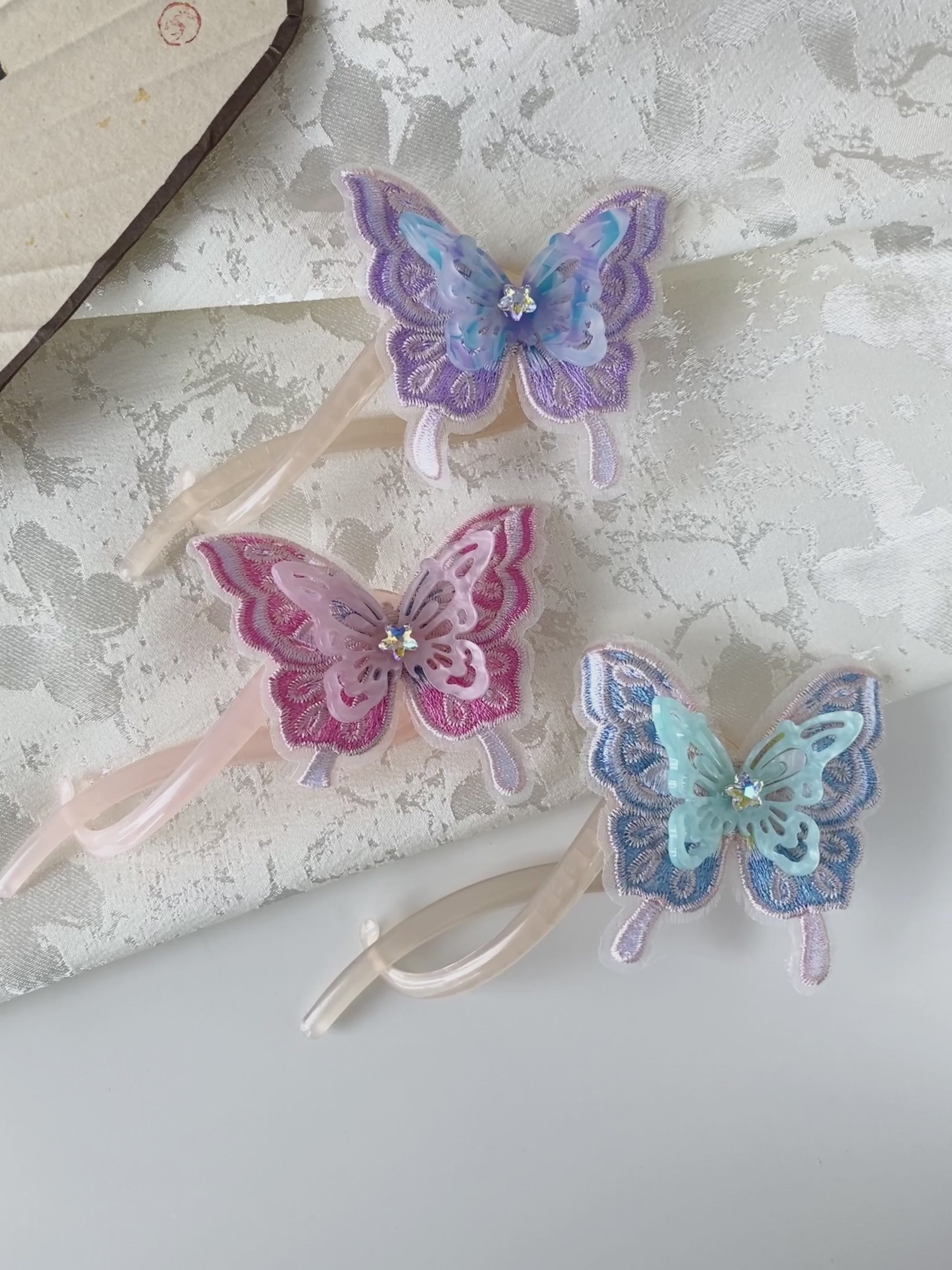 Butterfly Sweet Cute Hair Clips for Girls Princess Style Fashion Elegant Graceful Haarspange for Women Ladies Hair Accessories