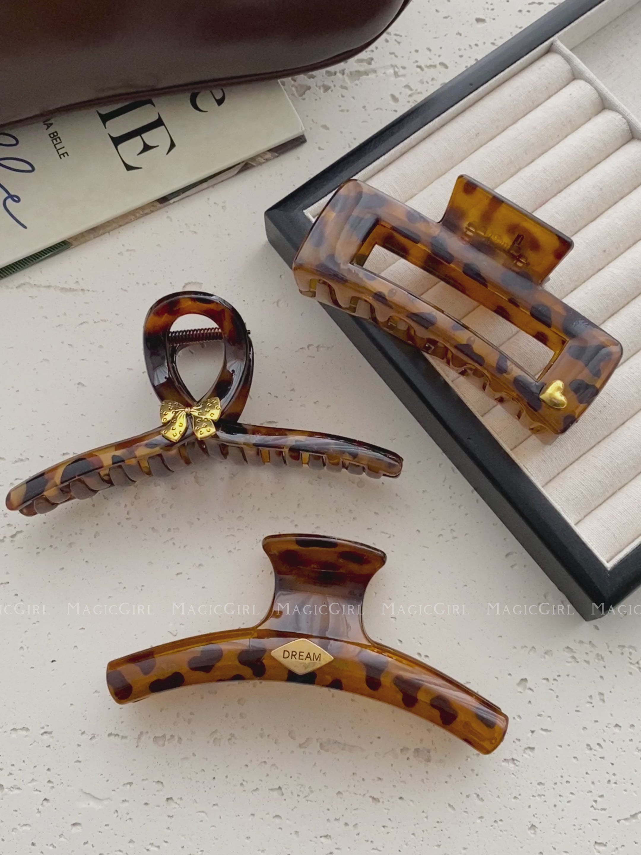 Classic Leopard Print Heart Shaped Bowknot Hair Claw Clips for Girls Elegant Fashion Hair Accessories for Women Ladies Trendy