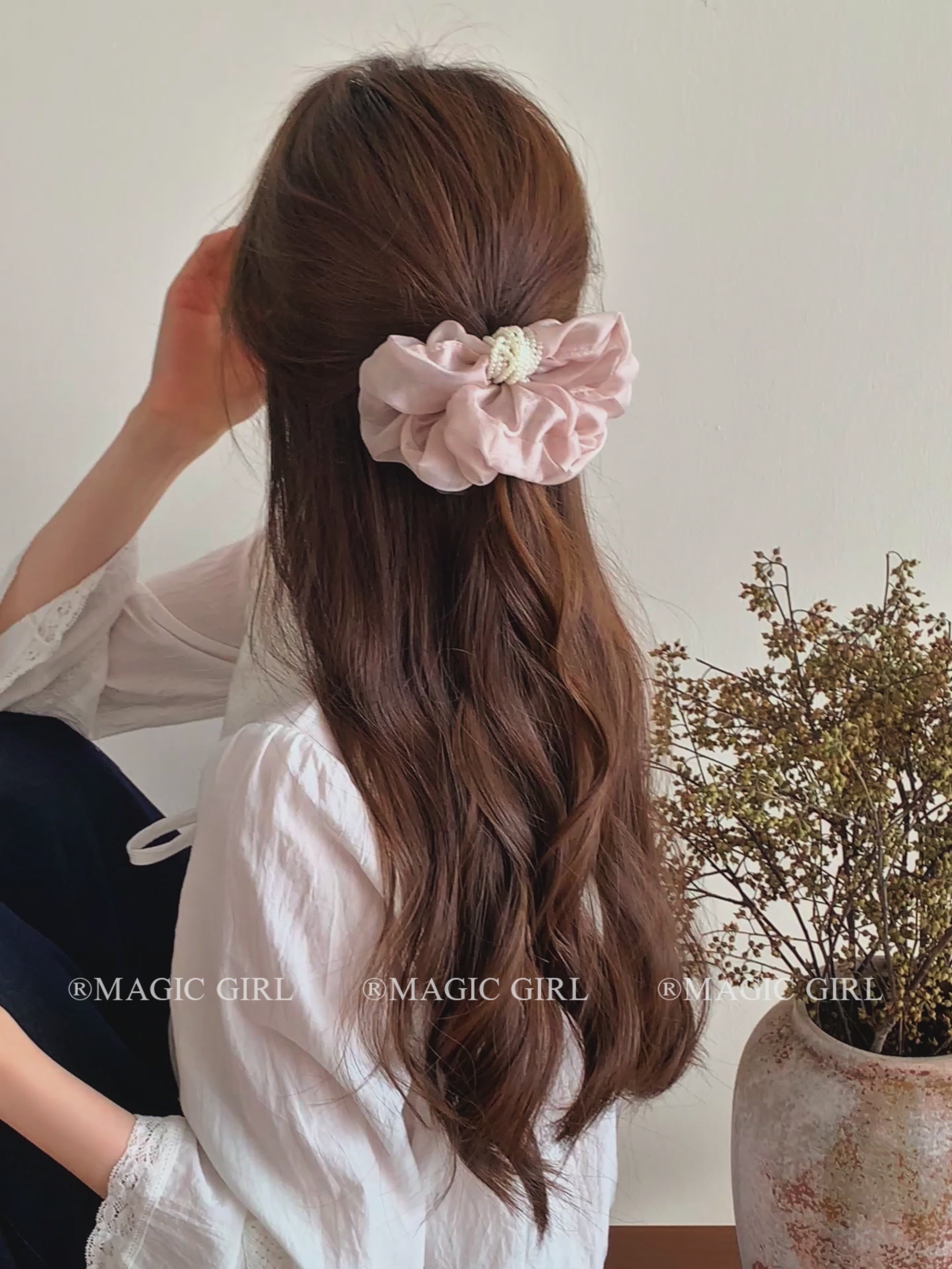 Female Imitation Pearl Solid Color Ponytail Holder Large Scrunchies Elegant Thick Thin Hair Ties in Stock Accessories for Women